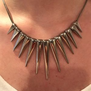 Silver spiked necklace